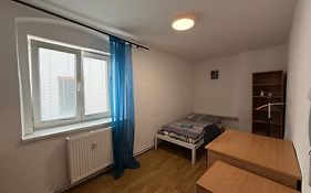 Old Town Apartments R11